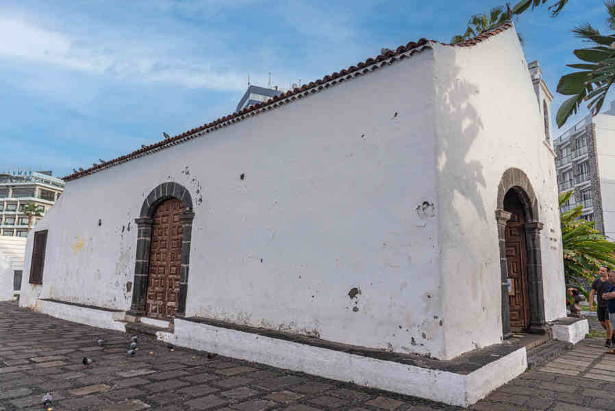Tenerife 187 - Puerto de la Cruz - iglesia de San Telmo.jpg